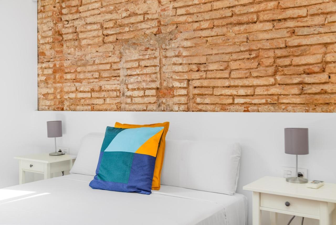 Sant Pau Ramblas Apartments Serennia Barcelona Buitenkant foto